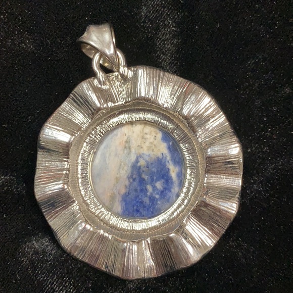 Vintage Silver pendant with blue & white stone necklace with bag - Picture 6 of 9